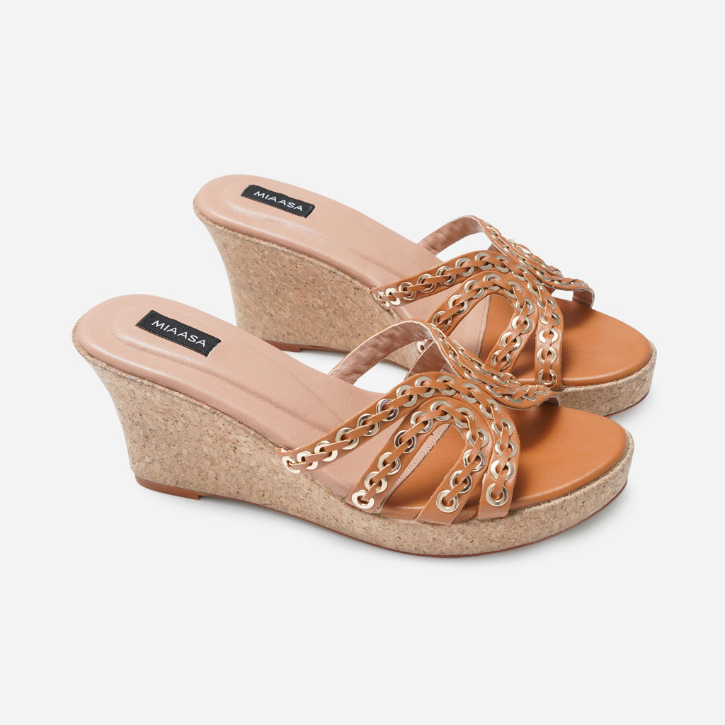 Zee Eyelet